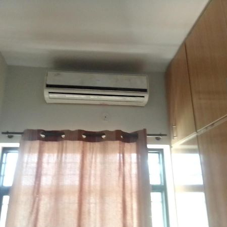 Newly Renovated Guesthouse Islamabad Luaran gambar